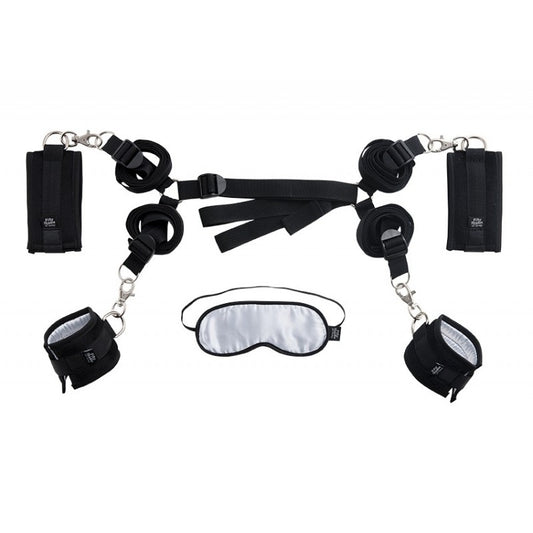 Close-up detail van de hoogwaardige materialen en afwerking van de Vijftig Tinten Grijs bondage set