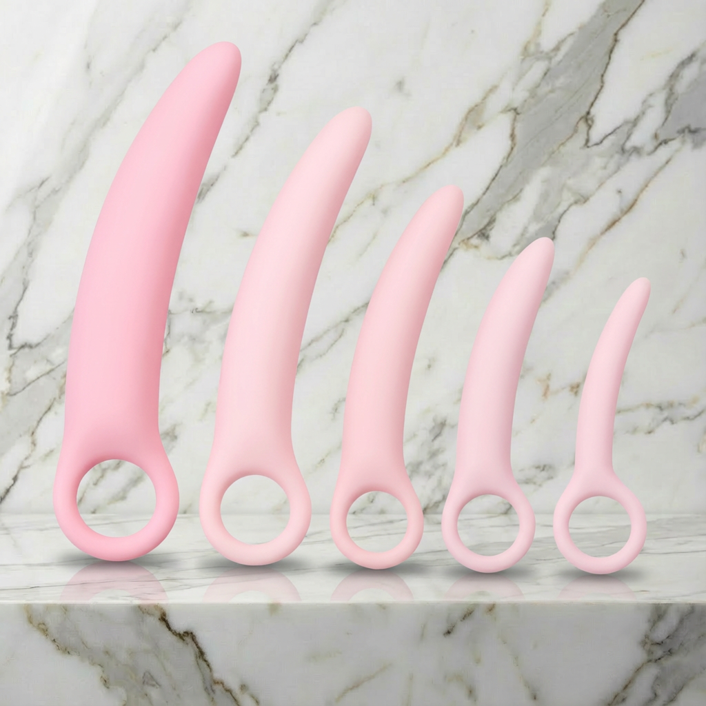 Siliconen dilator set van De Paarse Keizerin met verschillende maten op witte achtergrond