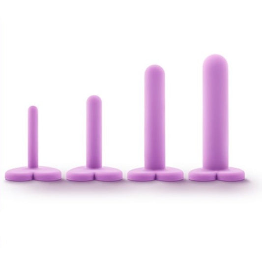 Ultra Softe Dilator Set van 4 stuks in graduerende maten op witte achtergrond van De Paarse Keizerin