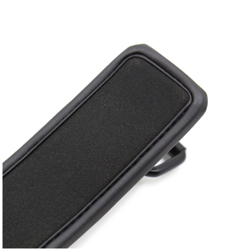 Complete verpakking met handboeien en bijgeleverde sleutels van De Paarse Keizerin