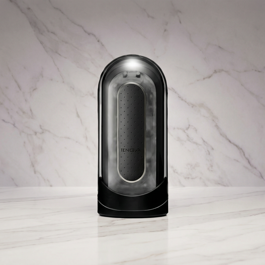 Detail van de interne textuur en flip-open mechanisme van de witte Tenga Flip Zero