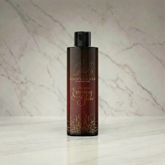 Bodygliss Chai Bliss massage olie fles vooraanzicht op witte achtergrond